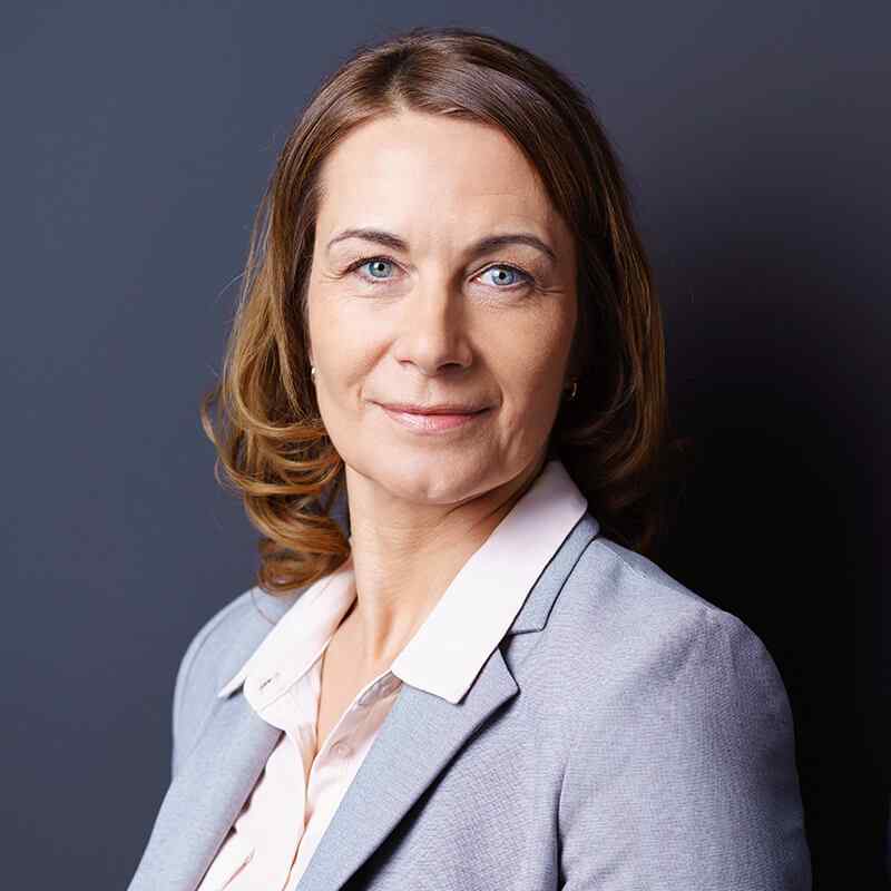 https://test.cabinet-franklass.net/wp-content/uploads/2019/10/image_team_01.jpg